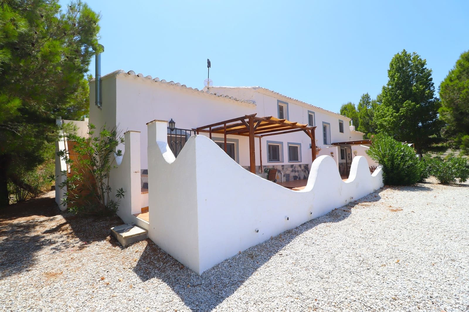 4 soveværelse Finca/Landehus til salg i Velez-Rubio med swimmingpool garage - € 390.000 (Ref: 9168808)