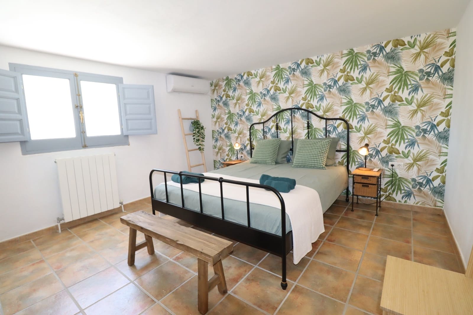 4 soveværelse Finca/Landehus til salg i Velez-Rubio med swimmingpool garage - € 390.000 (Ref: 9168808)