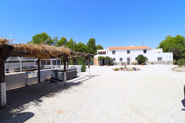 4 bedroom Finca/Country House for sale in Vélez-Rubio with pool garage - € 390,000 (Ref: 9168808)