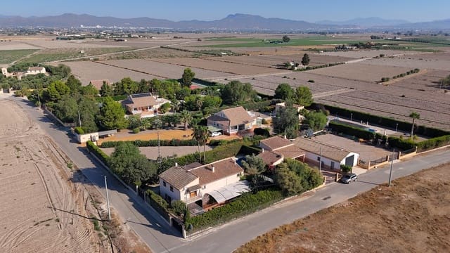 4 sovrum Finca/Hus på landet till salu i Lorca med pool garage - 289 950 € (Ref: 9184724)