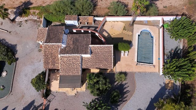 3 soverom Finca/Herregård til salgs i Vélez-Blanco med svømmebasseng - € 265 000 (Ref: 9227338)