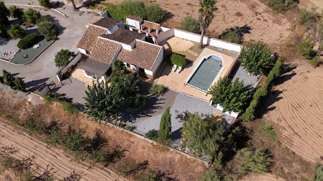 3 soverom Finca/Herregård til salgs i Vélez-Blanco med svømmebasseng - € 265 000 (Ref: 9227338)