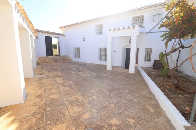 3 bedroom Finca/Country House for sale in Vélez-Blanco - € 180,000 (Ref: 9241130)
