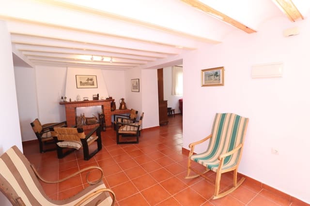 3 bedroom Finca/Country House for sale in Vélez-Blanco - € 180,000 (Ref: 9241130)