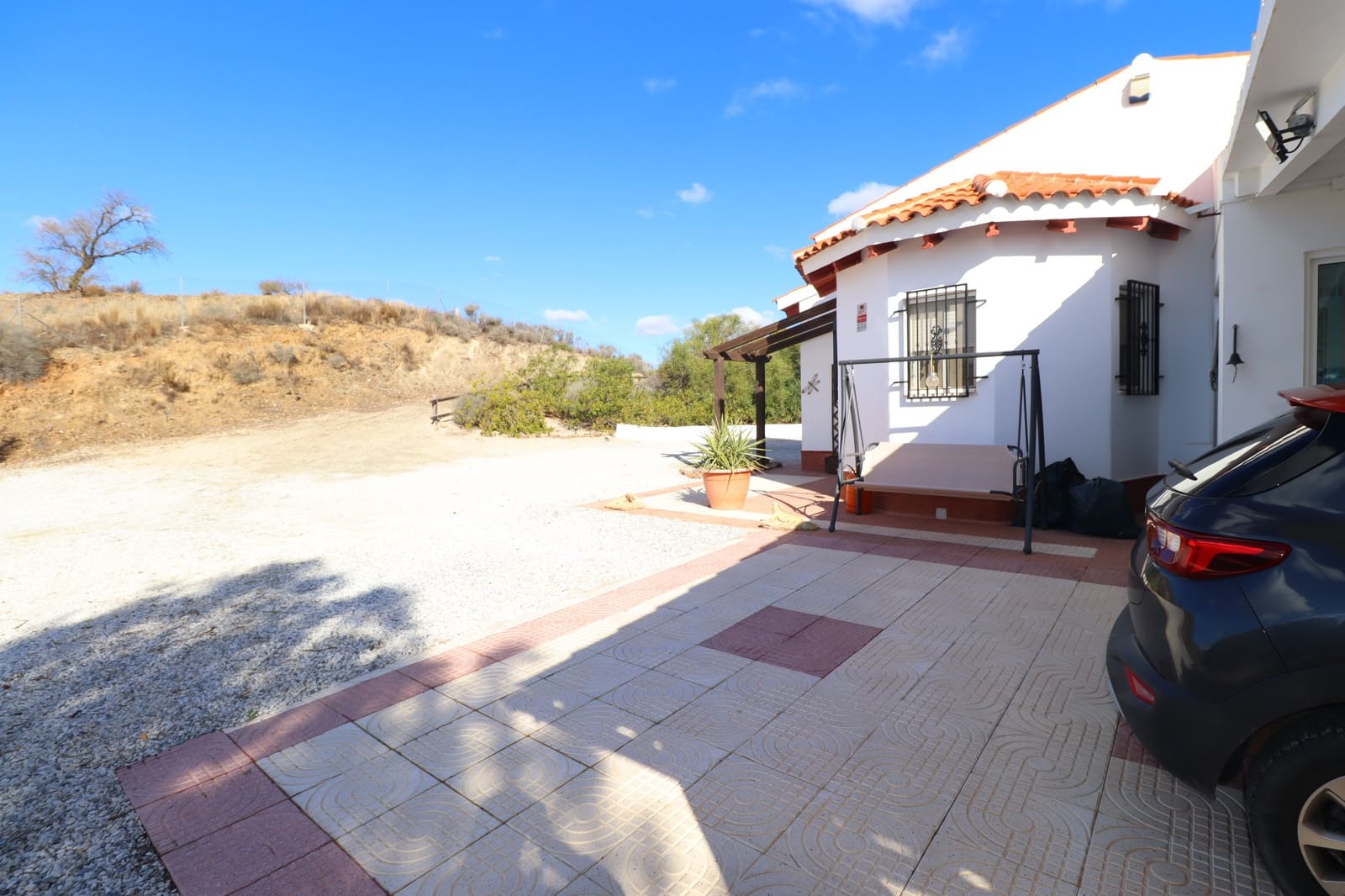 4 bedroom Villa for sale in Puerto Lumbreras with pool garage - € 325,000 (Ref: 9404575)