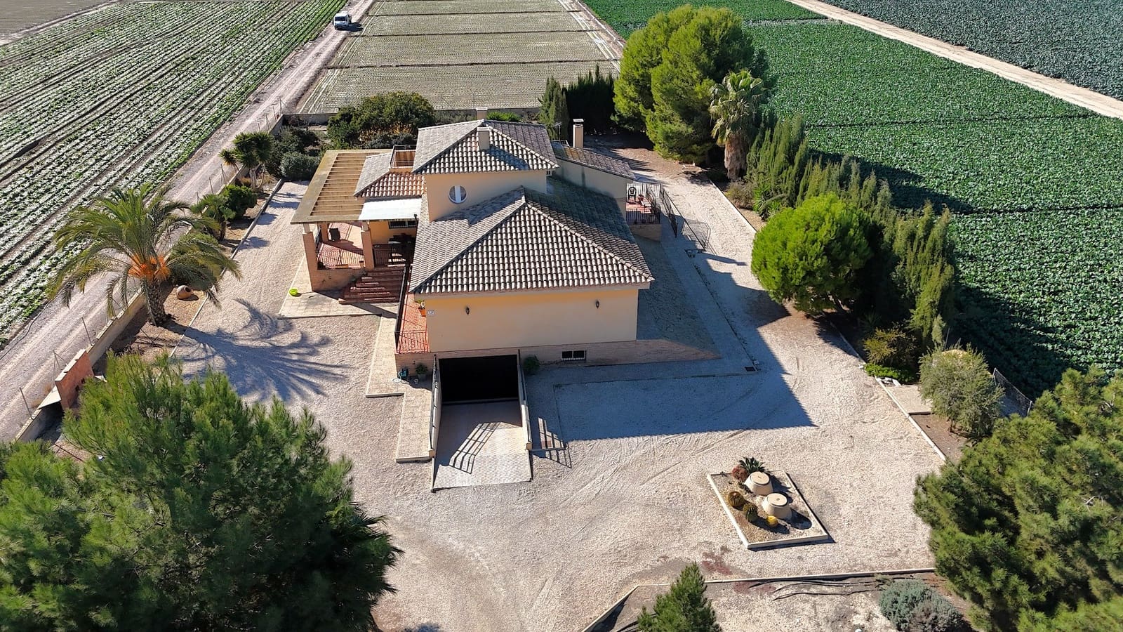 4 Zimmer Villa zu verkaufen in Lorca mit Garage - 475.000 € (Ref: 9469809)