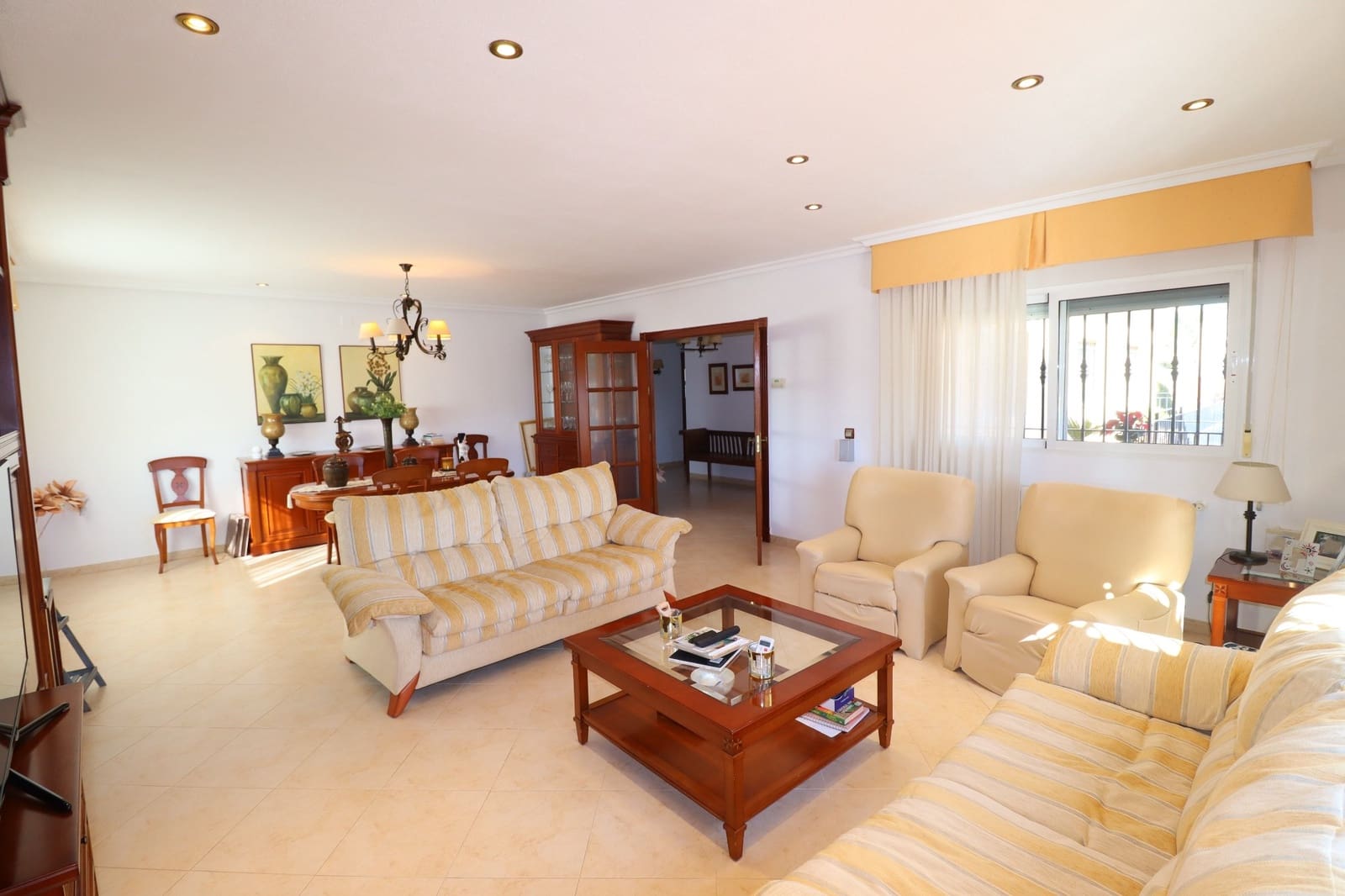 4 Zimmer Villa zu verkaufen in Lorca mit Garage - 475.000 € (Ref: 9469809)