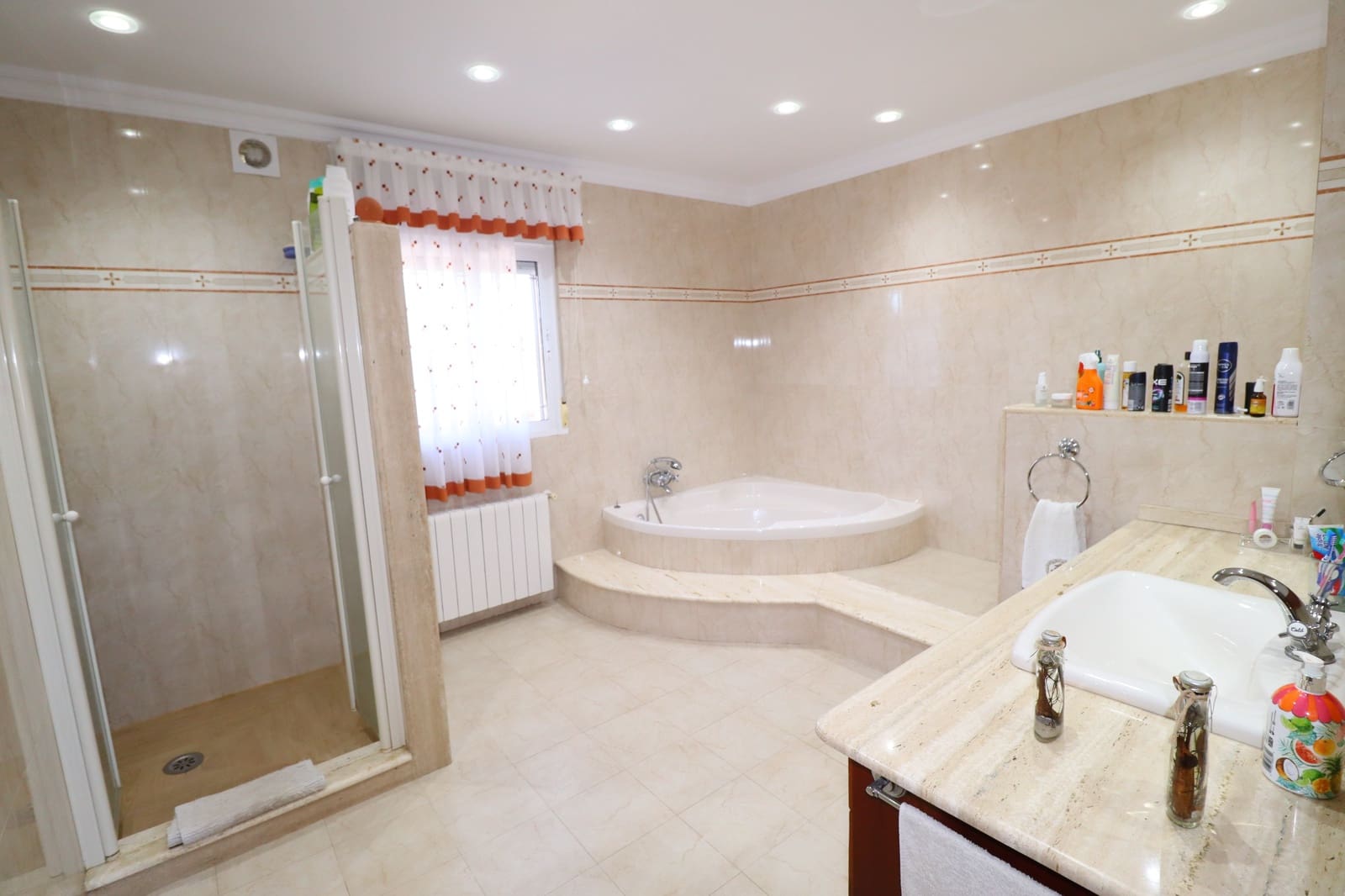 4 Zimmer Villa zu verkaufen in Lorca mit Garage - 475.000 € (Ref: 9469809)