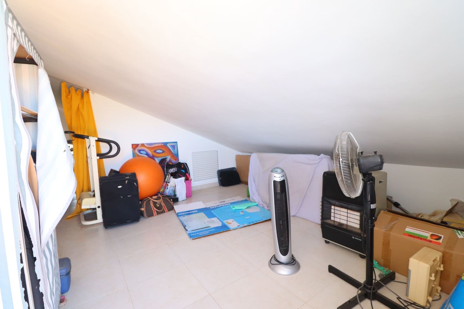 5 bedroom Finca/Country House for sale in Purias with pool garage - € 229,000 (Ref: 9543936)