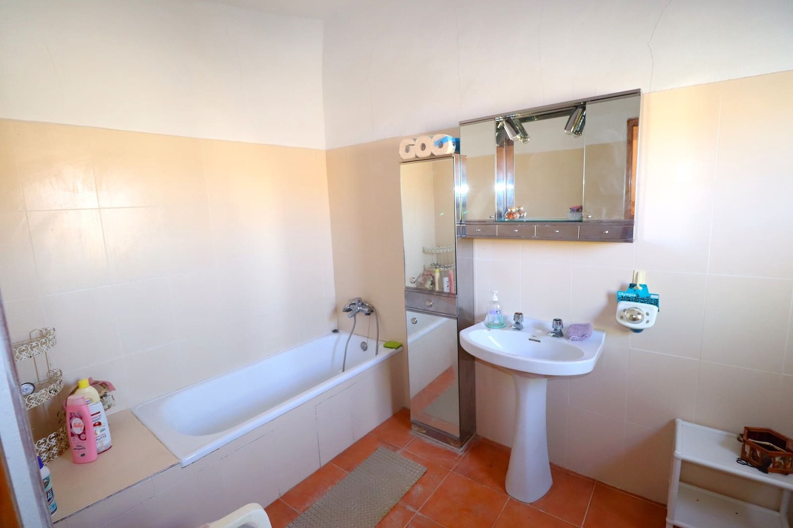 3 bedroom Finca/Country House for sale in Velez-Rubio with garage - € 160,000 (Ref: 9552989)