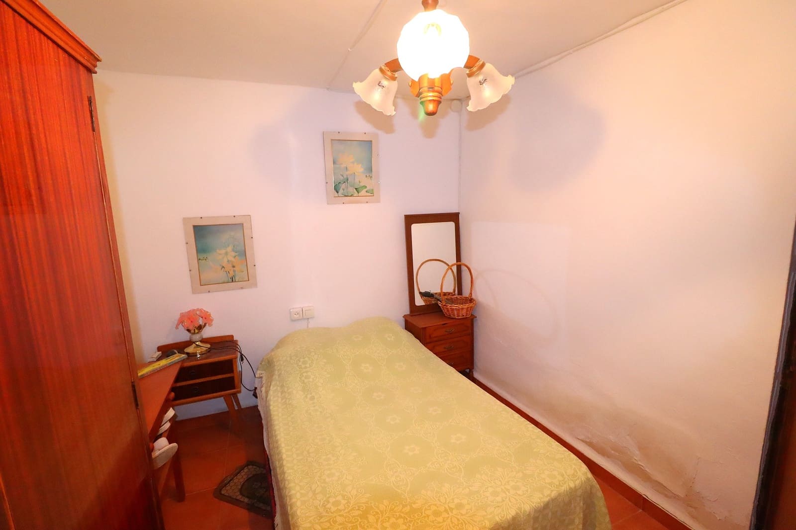 3 bedroom Finca/Country House for sale in Velez-Rubio with garage - € 160,000 (Ref: 9552989)