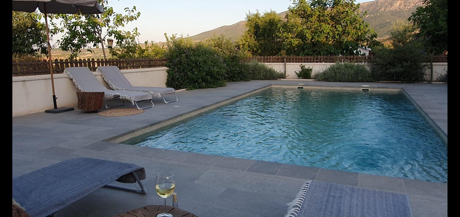 8 soverom Finca/Herregård til salgs i Velez-Rubio med svømmebasseng garasje - € 399 000 (Ref: 9614528)