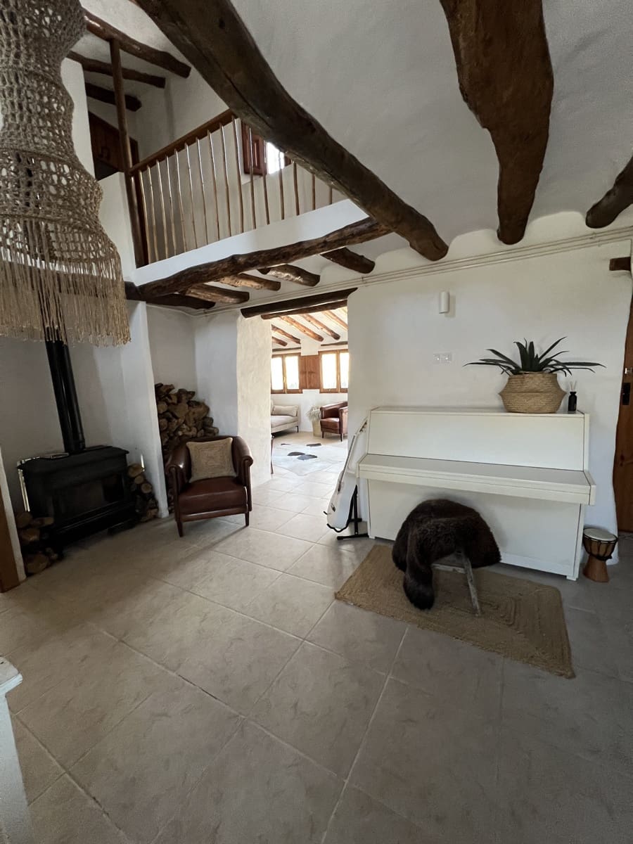 8 soverom Finca/Herregård til salgs i Velez-Rubio med svømmebasseng garasje - € 399 000 (Ref: 9614528)