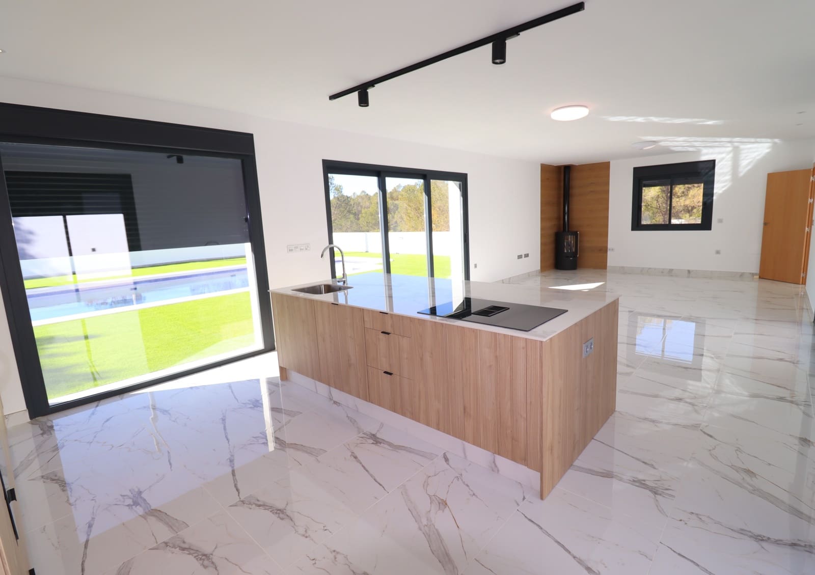 3 sovrum Villa till salu i Purias med pool - 390 000 € (Ref: 9673631)