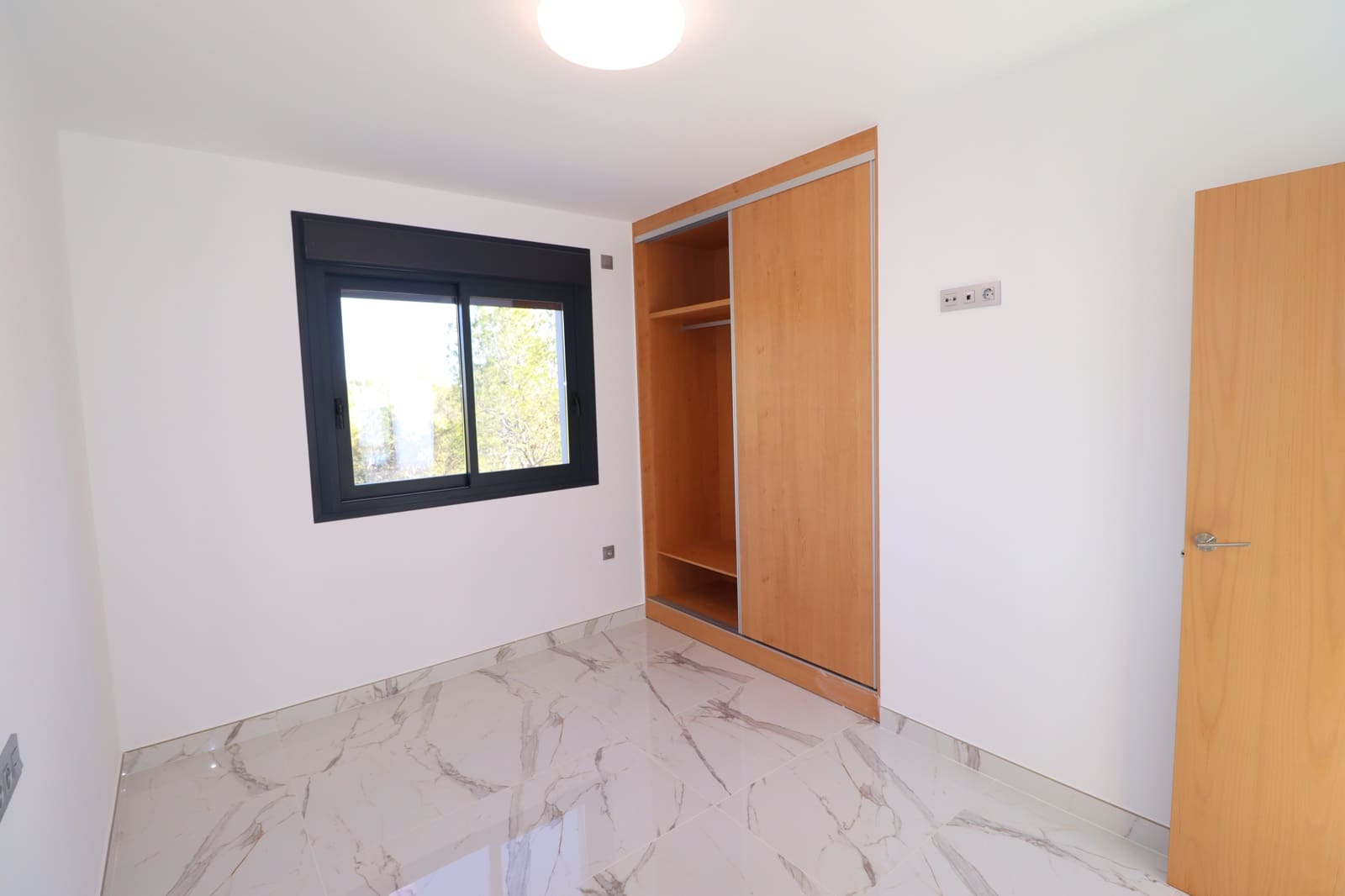 3 sovrum Villa till salu i Purias med pool - 390 000 € (Ref: 9673631)