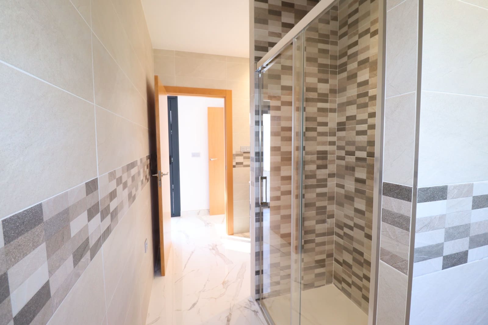 3 sovrum Villa till salu i Purias med pool - 390 000 € (Ref: 9673631)