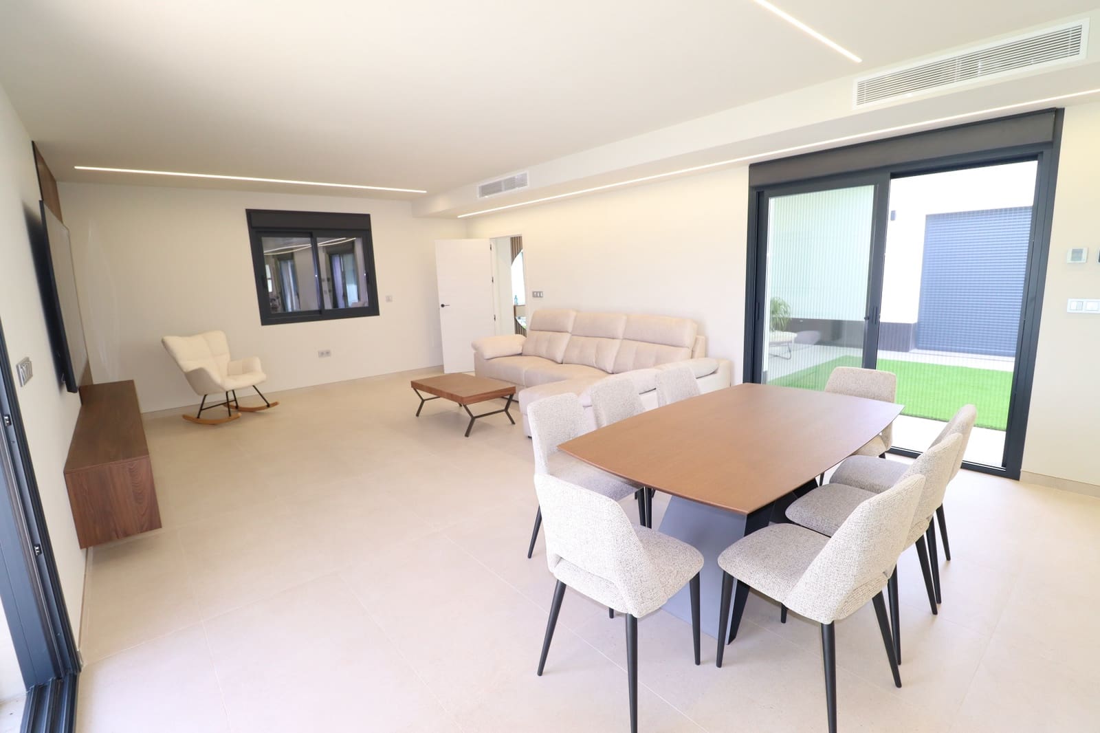 3 bedroom Villa for sale in Purias with pool - € 430,000 (Ref: 9673631)