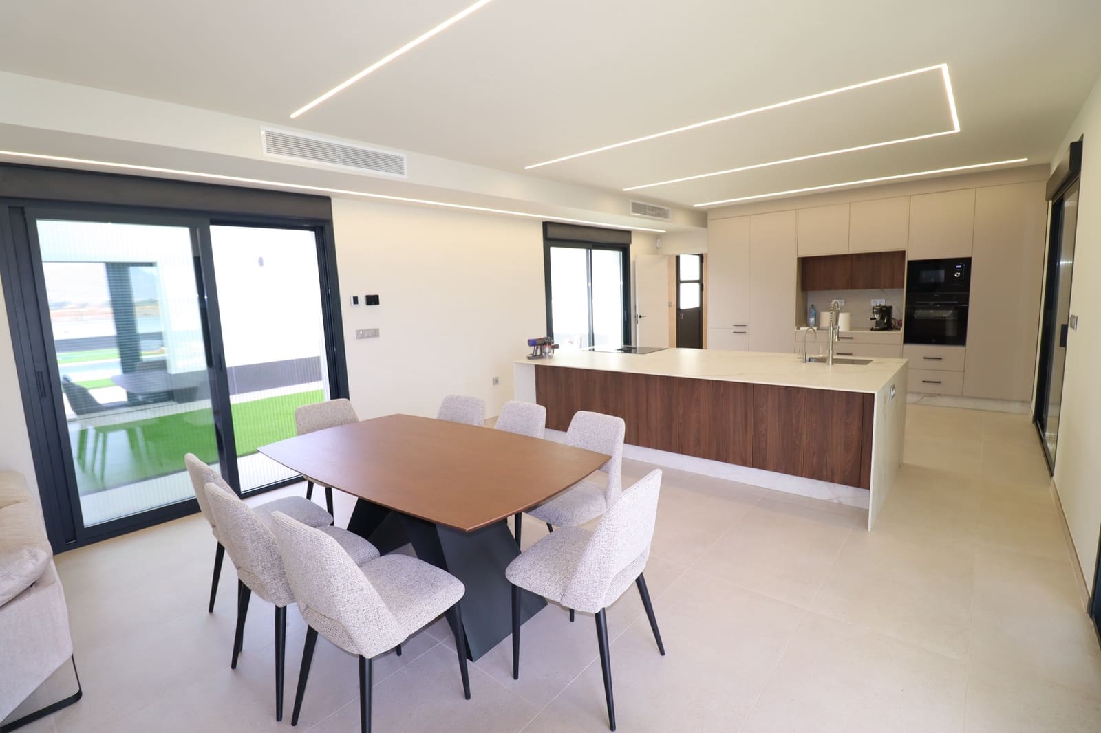 3 bedroom Villa for sale in Purias with pool - € 430,000 (Ref: 9673631)