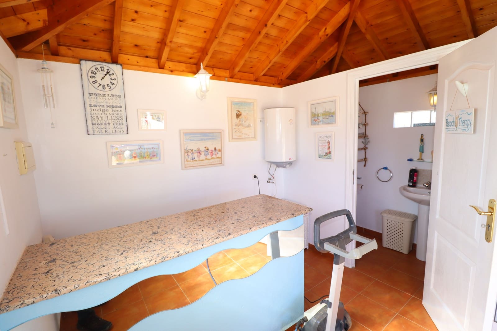 5 bedroom Villa for sale in Purias with pool garage - € 499,950 (Ref: 9713449)