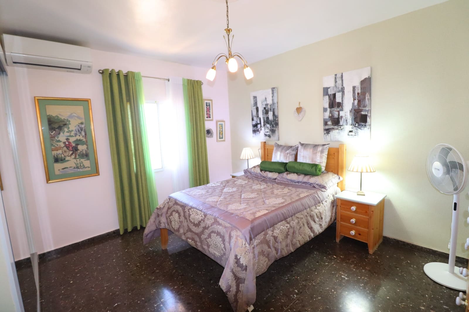 5 bedroom Villa for sale in Purias with pool garage - € 499,950 (Ref: 9713449)