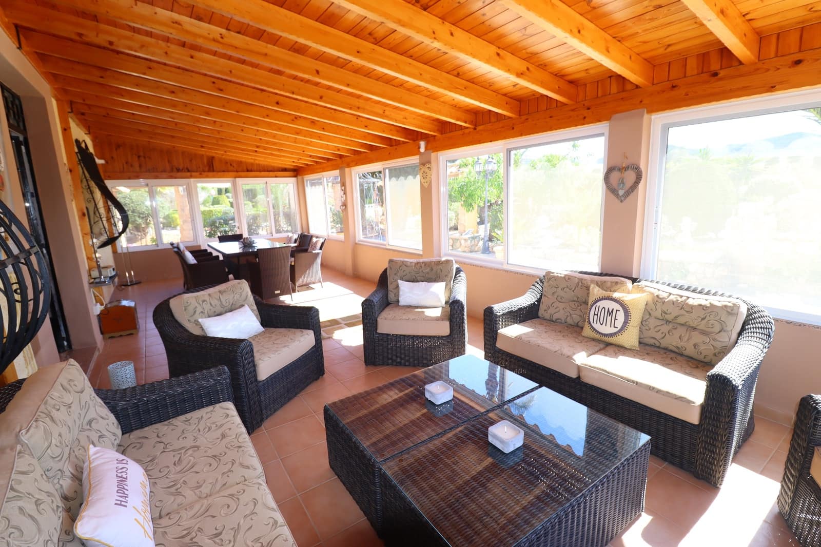 5 bedroom Villa for sale in Purias with pool garage - € 499,950 (Ref: 9713449)