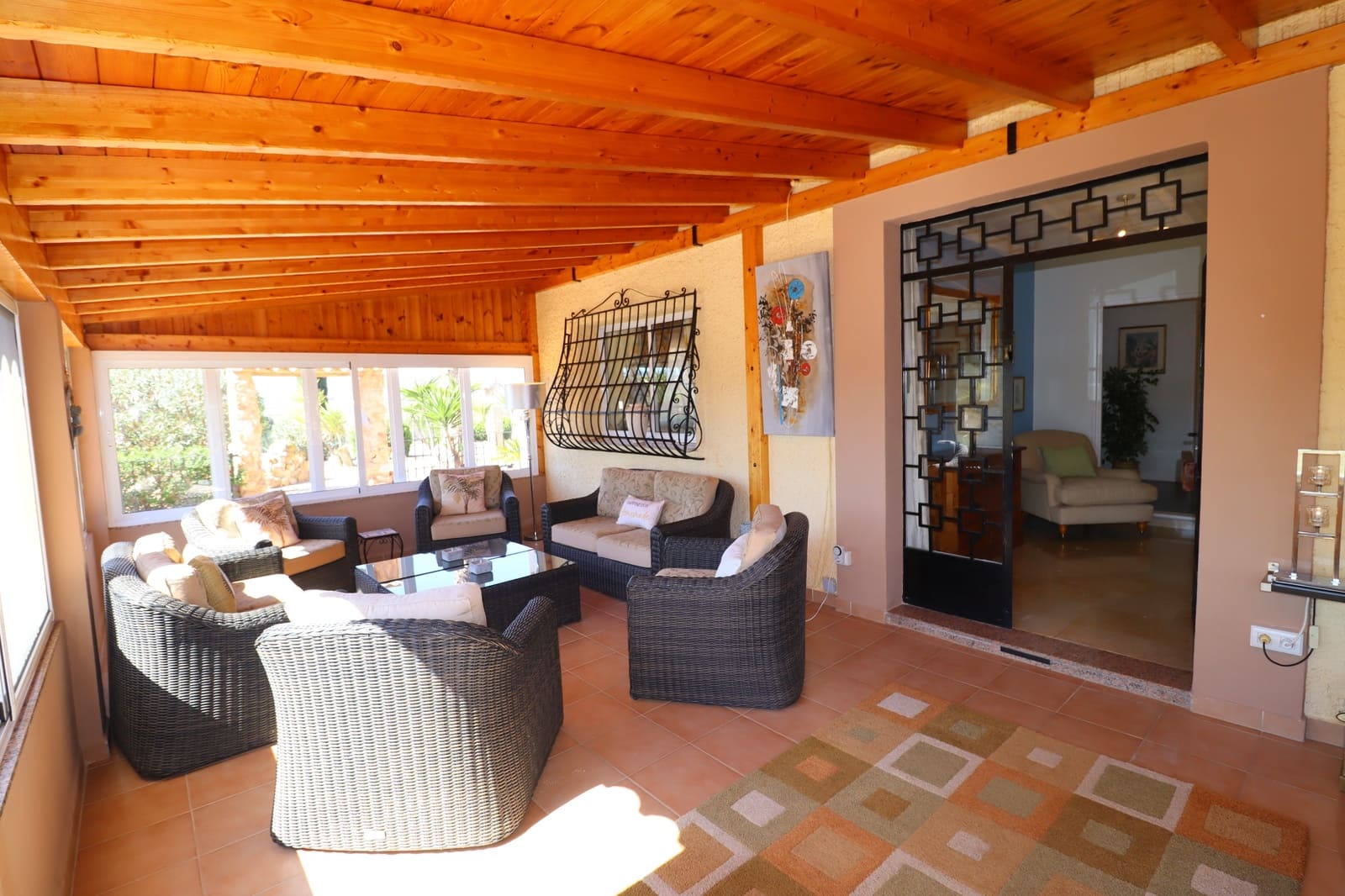5 bedroom Villa for sale in Purias with pool garage - € 499,950 (Ref: 9713449)