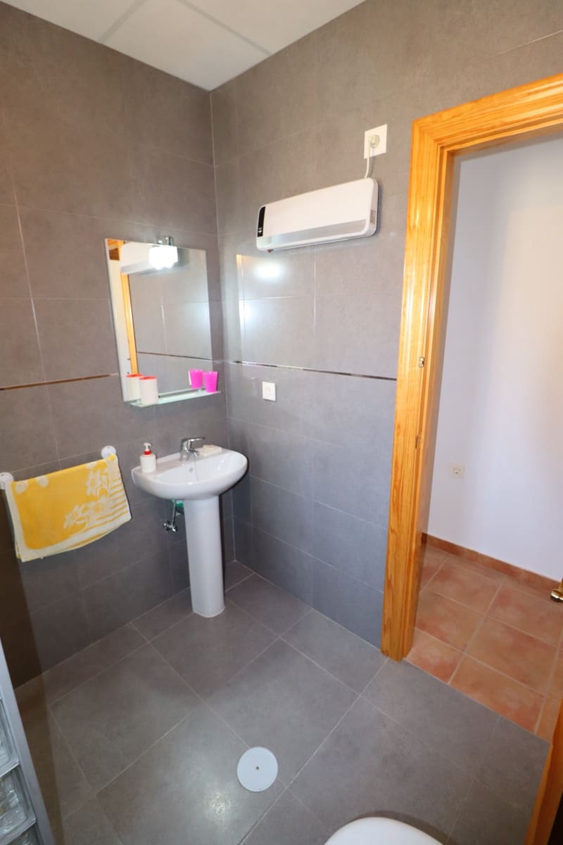 5 sovrum Finca/Hus på landet till salu i Lorca med garage - 220 000 € (Ref: 9816107)