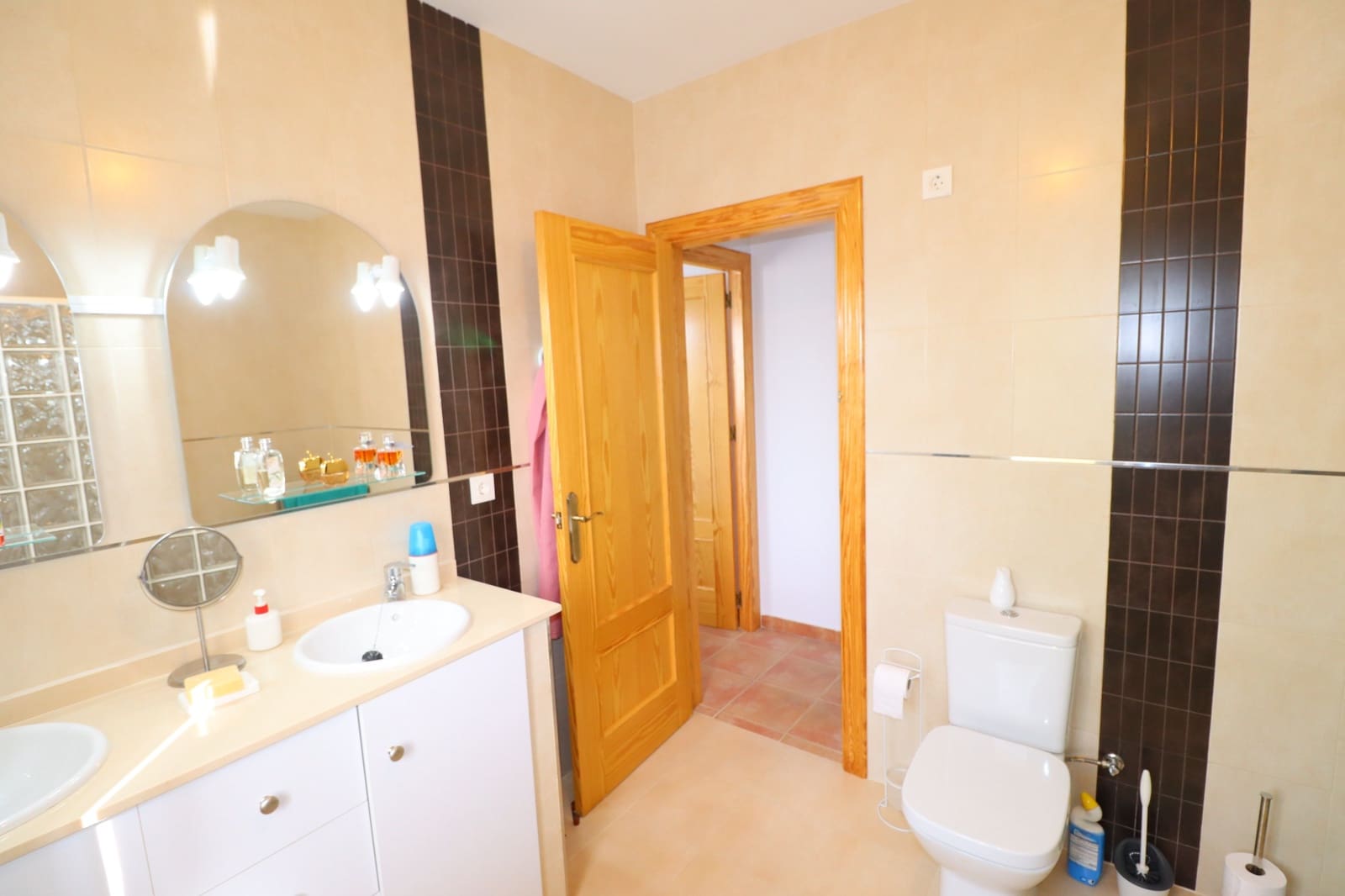 5 sovrum Finca/Hus på landet till salu i Lorca med garage - 220 000 € (Ref: 9816107)