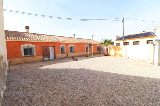 5 slaapkamer Finca/Landhuis te koop in Lorca met garage - € 220.000 (Ref: 9816107)