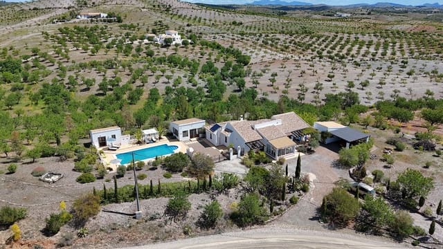 3 camera da letto Villa in vendita in Puerto Lumbreras con piscina garage - 339.000 € (Rif: 9843783)