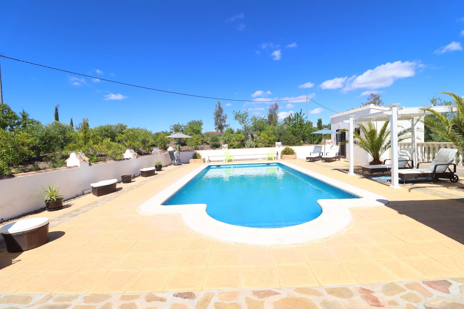 3 soveværelse Villa til salg i Puerto Lumbreras med swimmingpool garage - € 339.000 (Ref: 9843783)