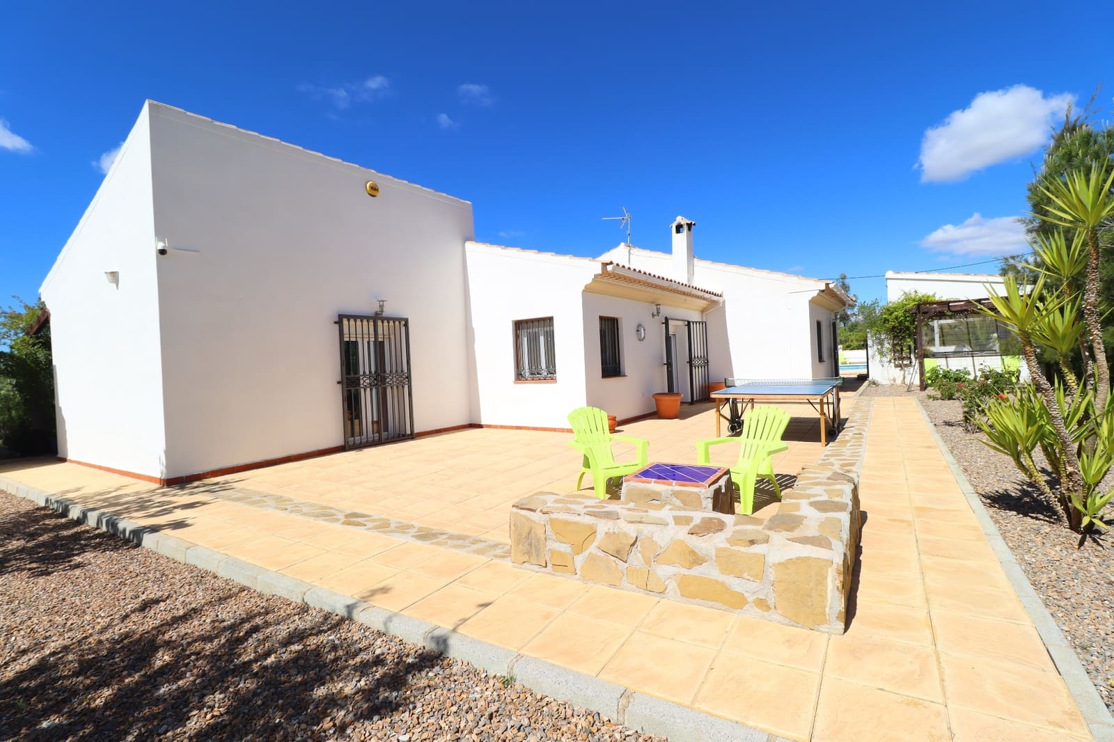 3 soveværelse Villa til salg i Puerto Lumbreras med swimmingpool garage - € 339.000 (Ref: 9843783)