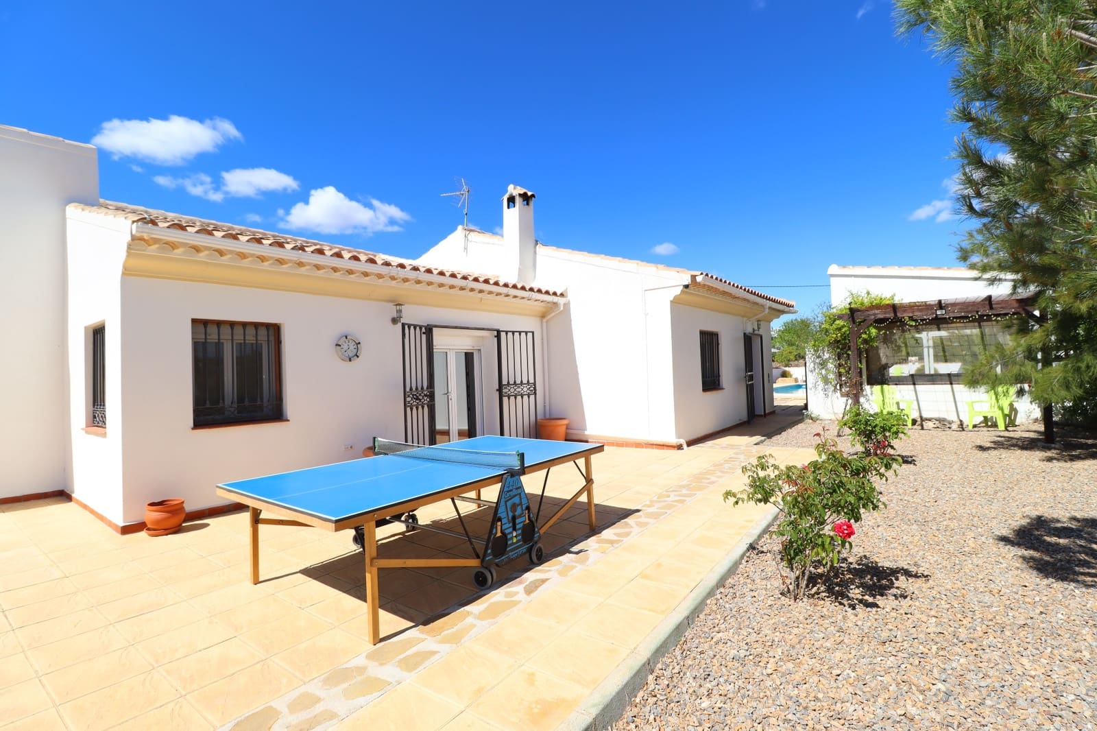 3 soveværelse Villa til salg i Puerto Lumbreras med swimmingpool garage - € 339.000 (Ref: 9843783)