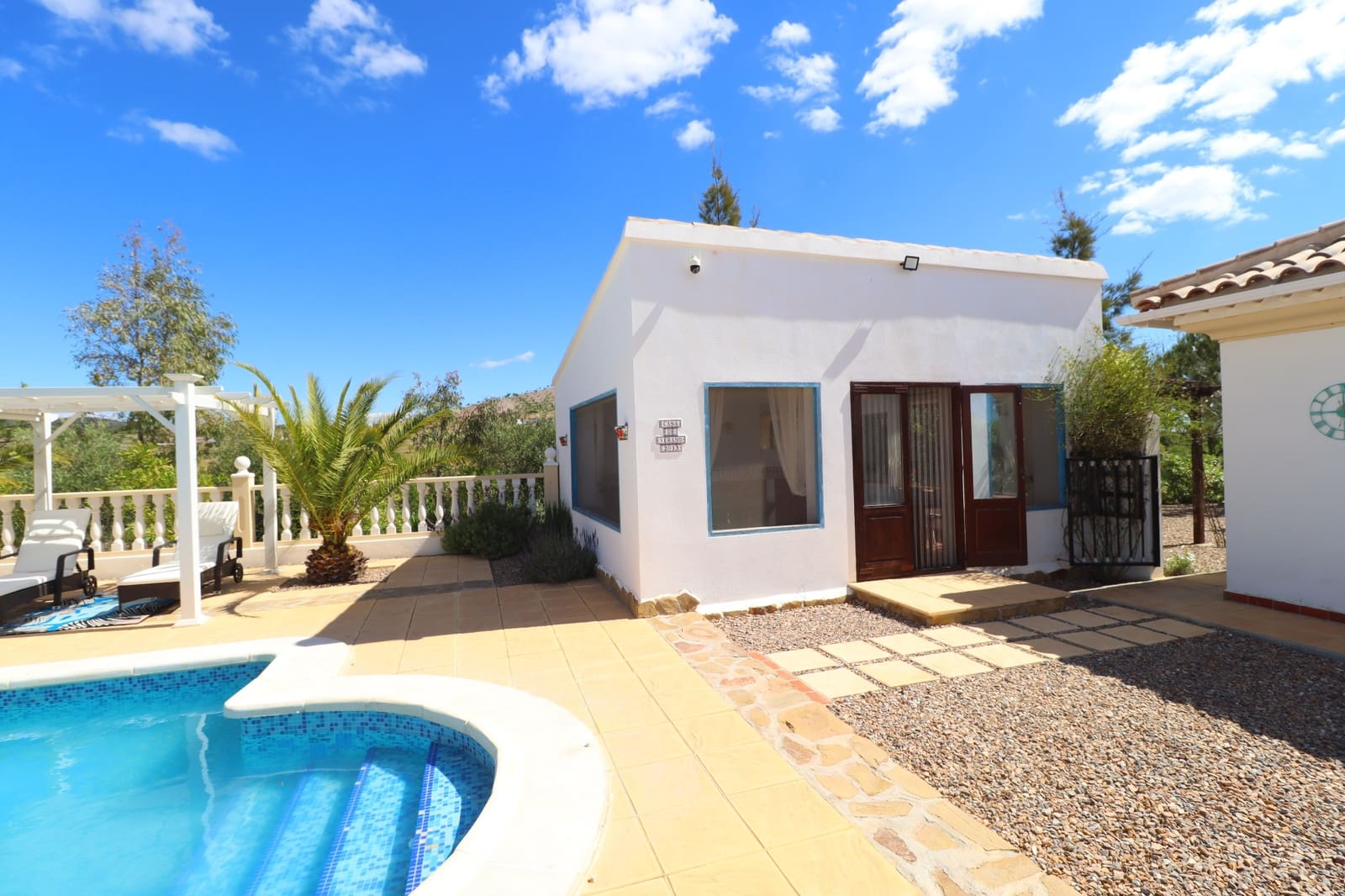3 soveværelse Villa til salg i Puerto Lumbreras med swimmingpool garage - € 339.000 (Ref: 9843783)