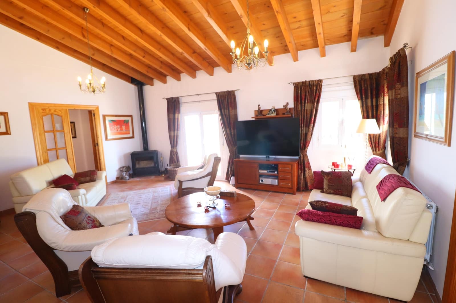 3 soveværelse Villa til salg i Puerto Lumbreras med swimmingpool garage - € 339.000 (Ref: 9843783)