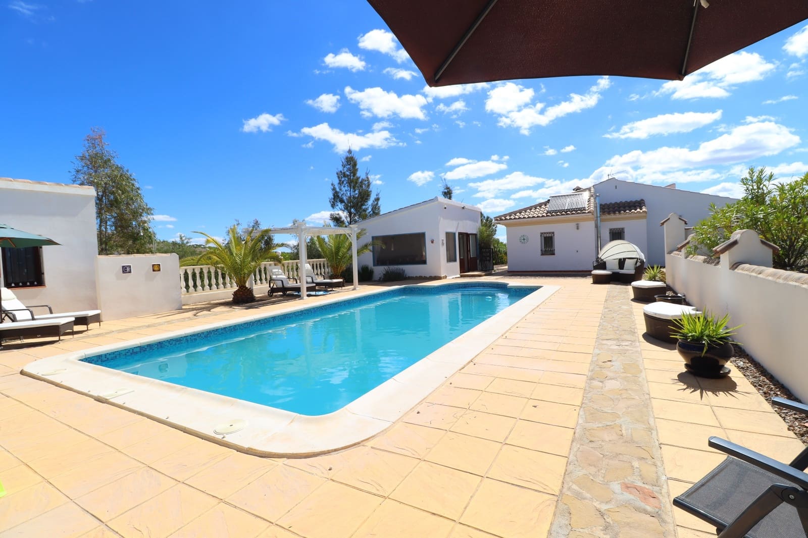 3 soveværelse Villa til salg i Puerto Lumbreras med swimmingpool garage - € 339.000 (Ref: 9843783)
