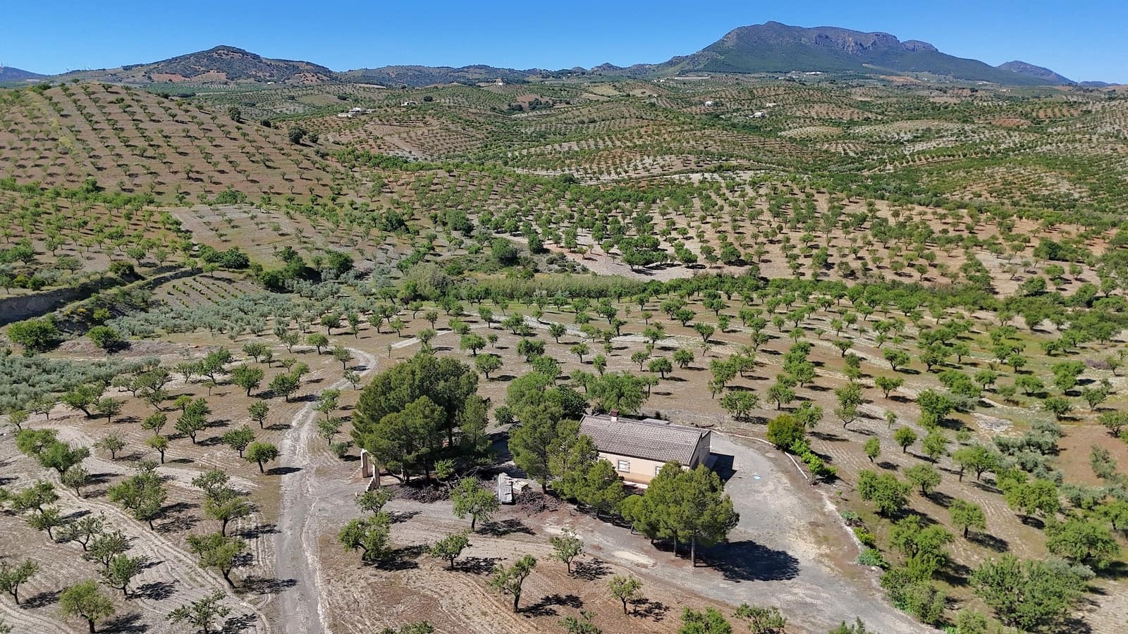 3 soverom Finca/Herregård til salgs i Velez-Rubio med garasje - € 170 000 (Ref: 9872328)