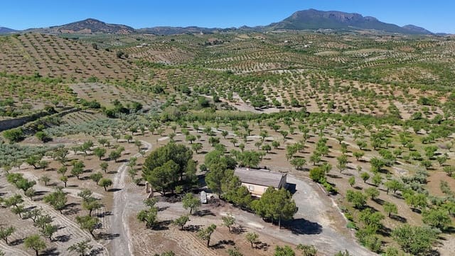 3 soverom Finca/Herregård til salgs i Vélez-Rubio med garasje - € 170 000 (Ref: 9872328)