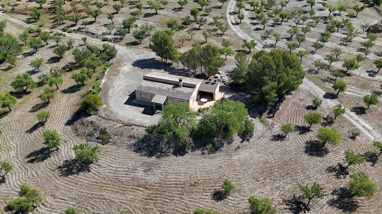 3 soverom Finca/Herregård til salgs i Velez-Rubio med garasje - € 170 000 (Ref: 9872328)