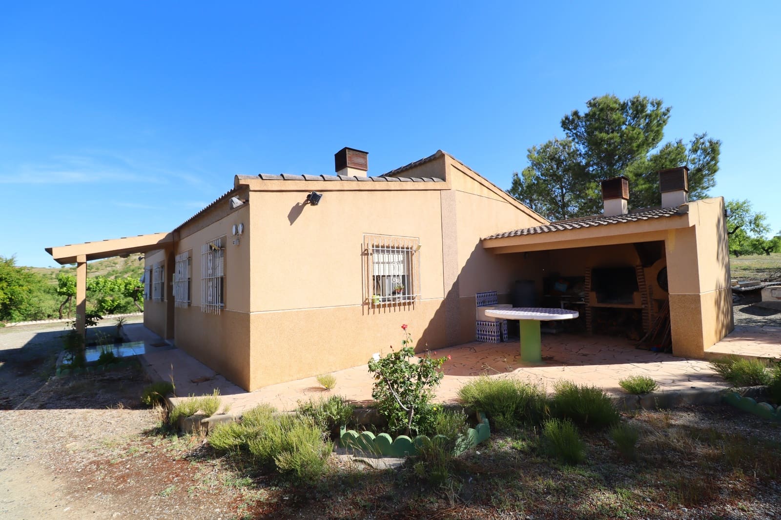 3 soverom Finca/Herregård til salgs i Velez-Rubio med garasje - € 170 000 (Ref: 9872328)