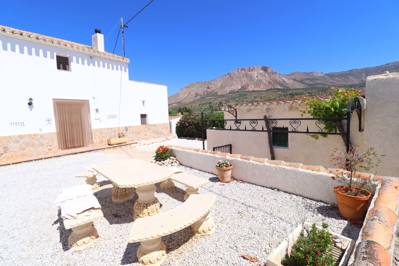 Finca/Casa Rural de 8 habitaciones en Vélez-Blanco en venta con piscina garaje - 469.995 € (Ref: 9895226)