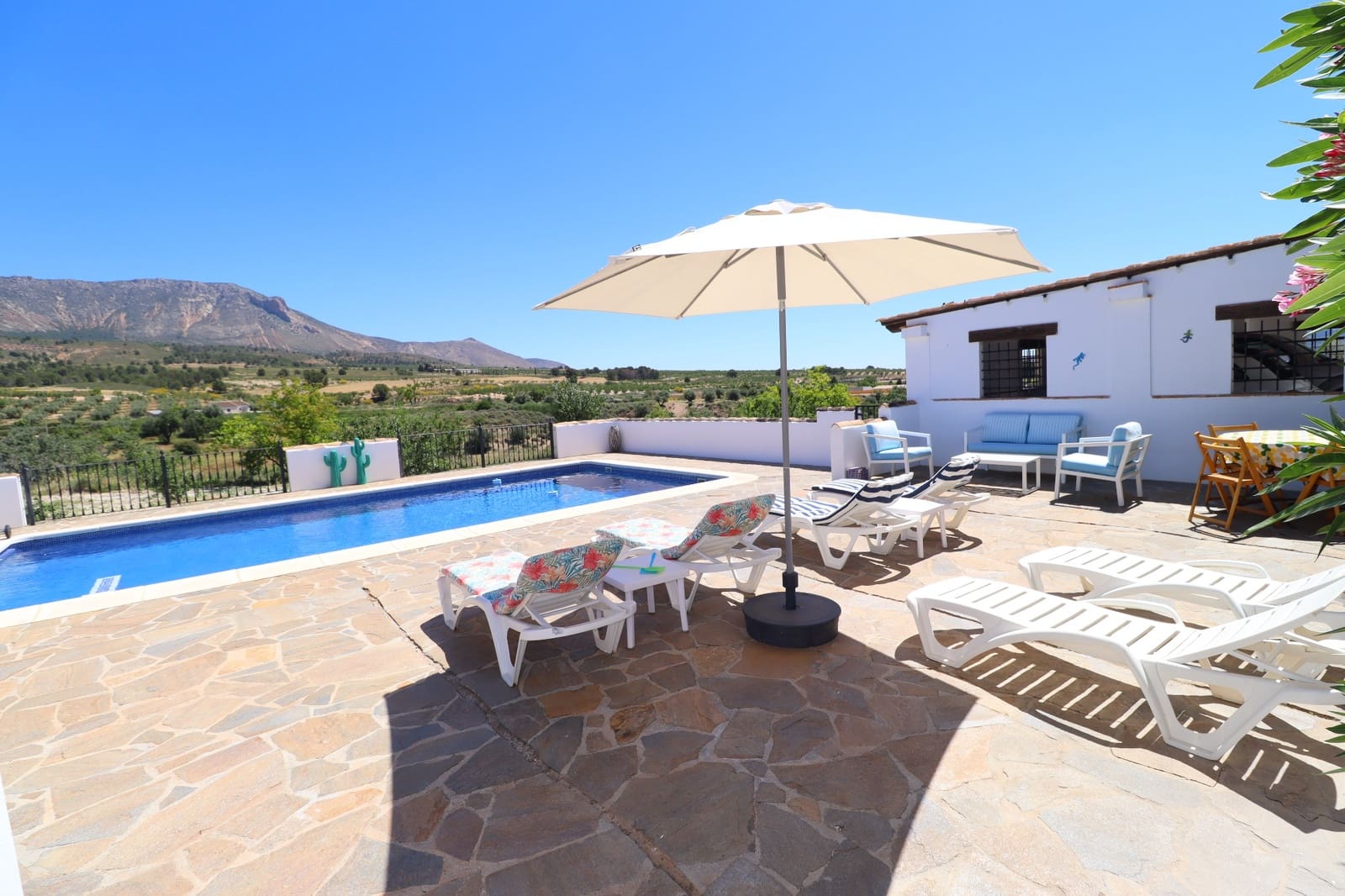 Finca/Casa Rural de 8 habitaciones en Vélez-Blanco en venta con piscina garaje - 469.995 € (Ref: 9895226)