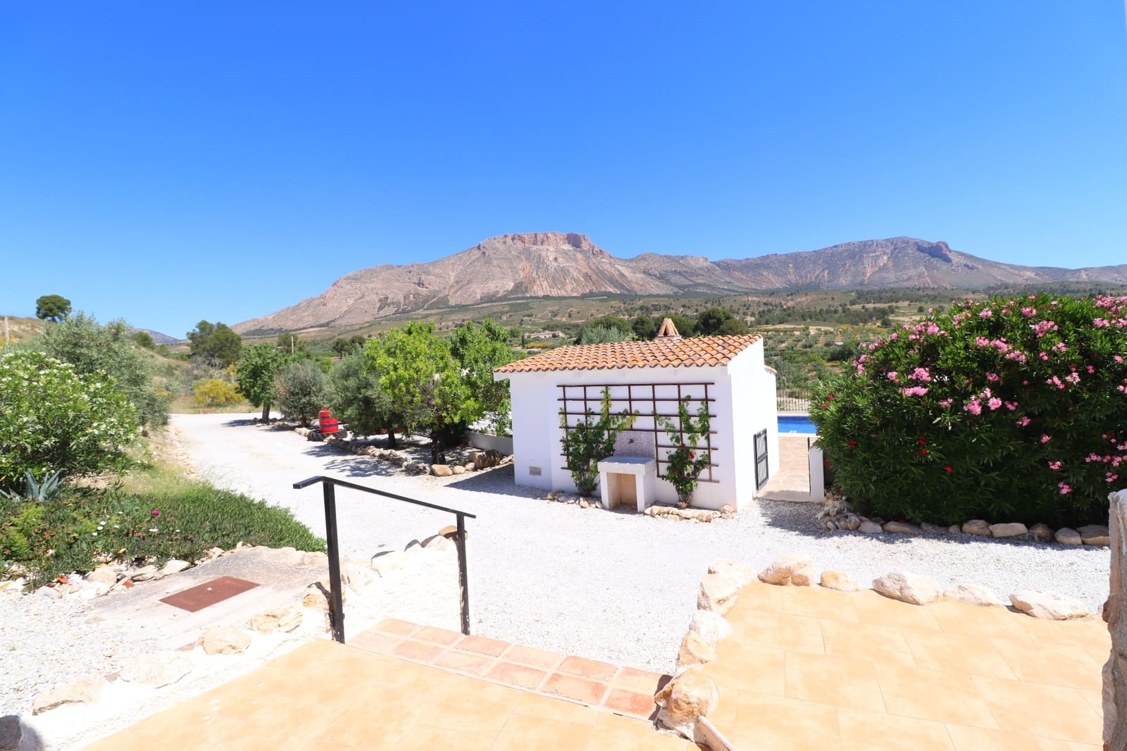 Finca/Casa Rural de 8 habitaciones en Vélez-Blanco en venta con piscina garaje - 469.995 € (Ref: 9895226)