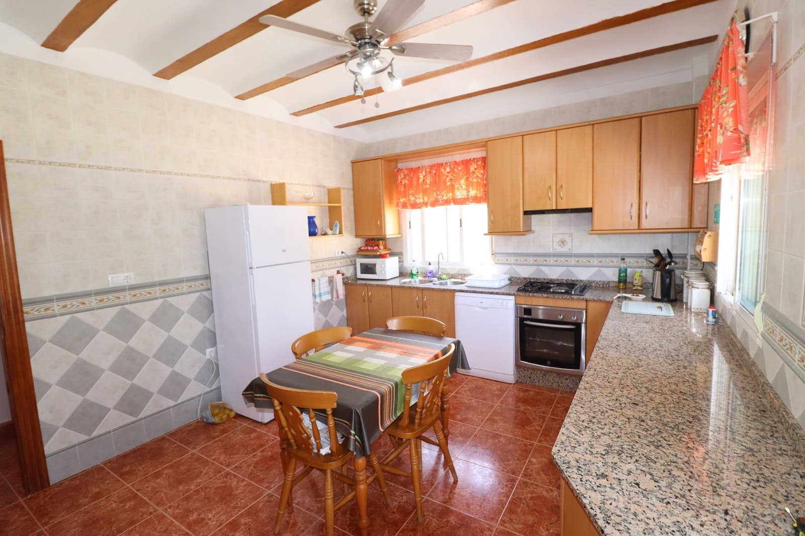 4 bedroom Finca/Country House for sale in Velez-Blanco with pool garage - € 269,950 (Ref: 9897205)