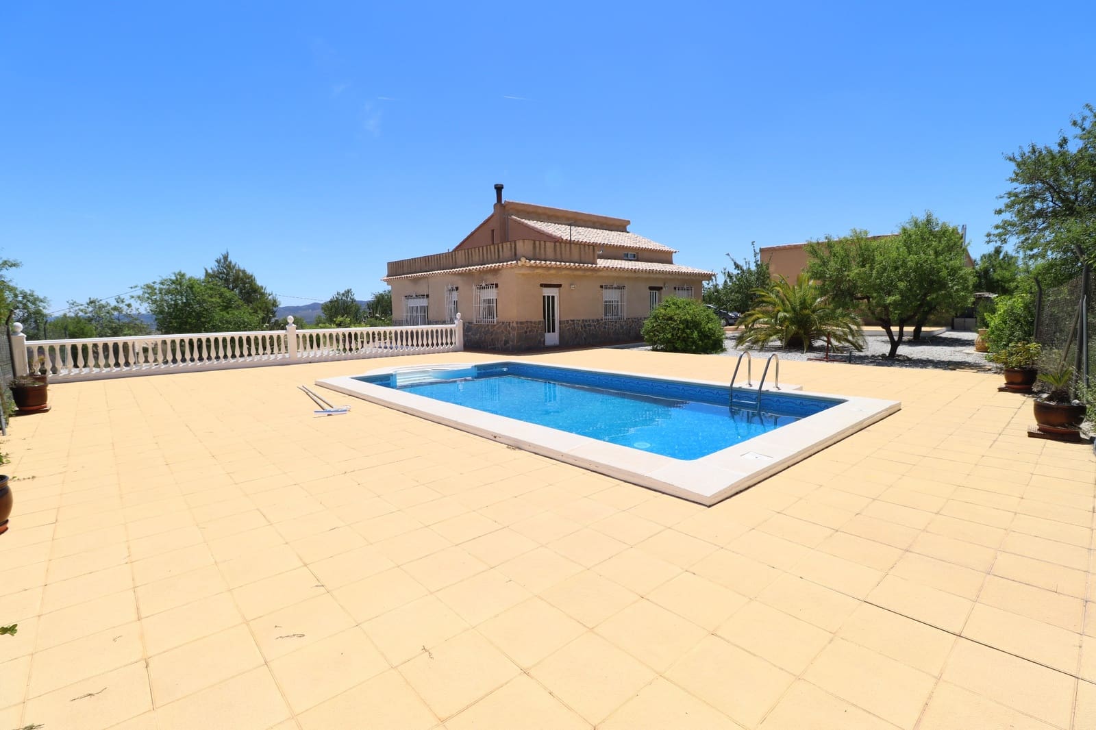 4 bedroom Finca/Country House for sale in Velez-Blanco with pool garage - € 269,950 (Ref: 9897205)