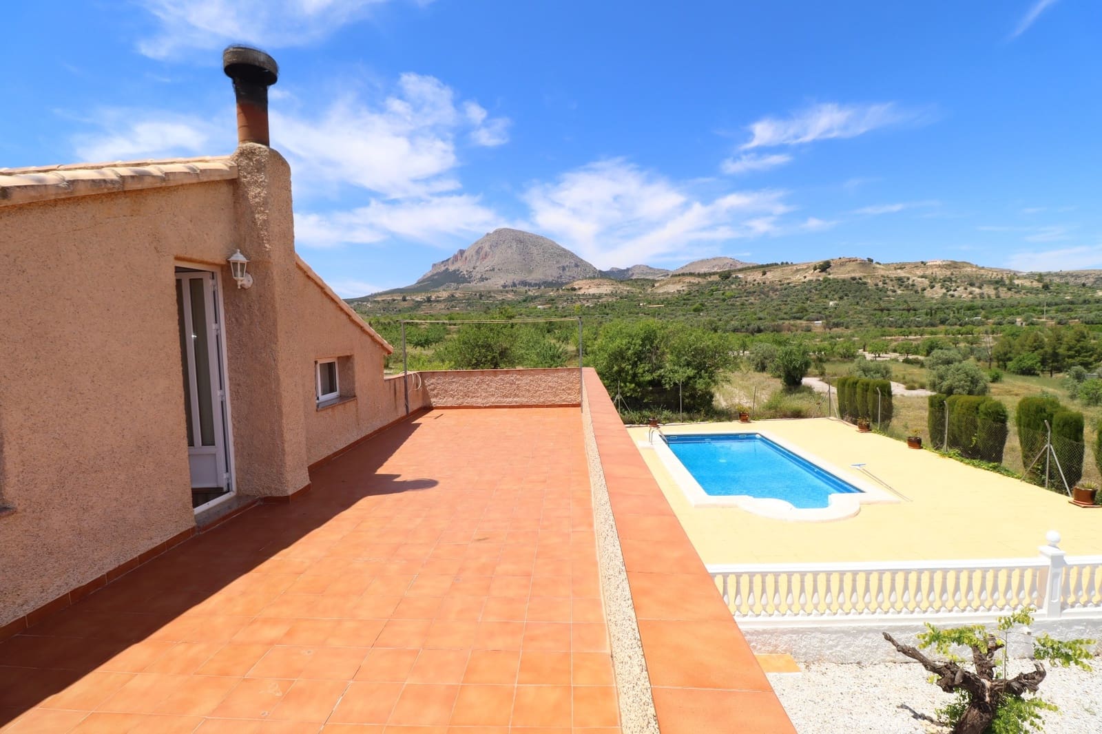 4 bedroom Finca/Country House for sale in Velez-Blanco with pool garage - € 269,950 (Ref: 9897205)