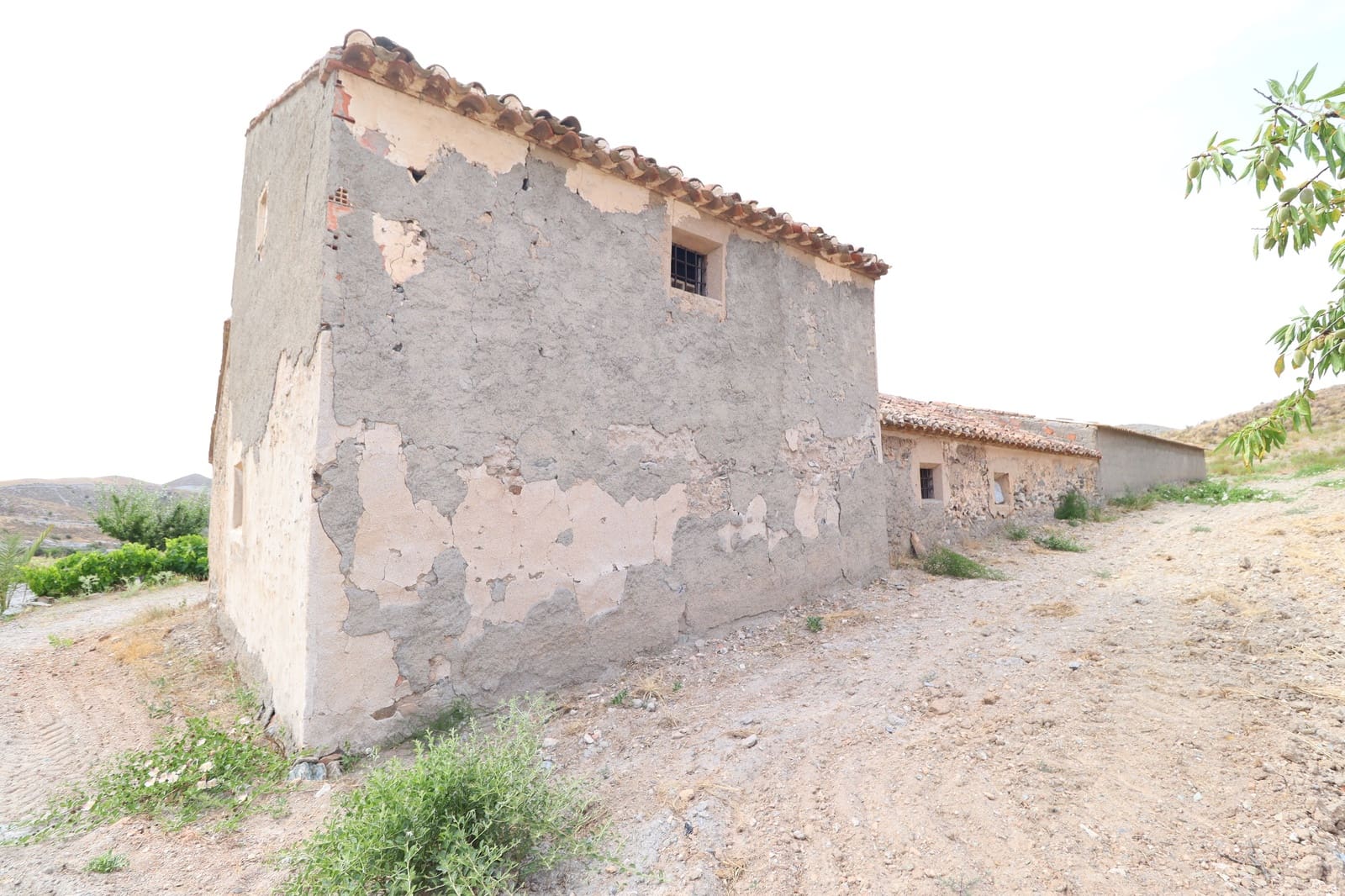 5 bedroom Finca/Country House for sale in Puerto Lumbreras - € 85,000 (Ref: 9932085)