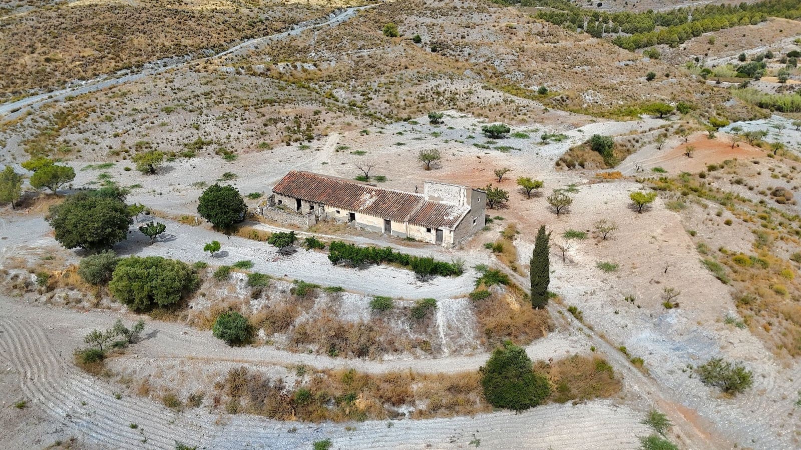 5 bedroom Finca/Country House for sale in Puerto Lumbreras - € 85,000 (Ref: 9932085)