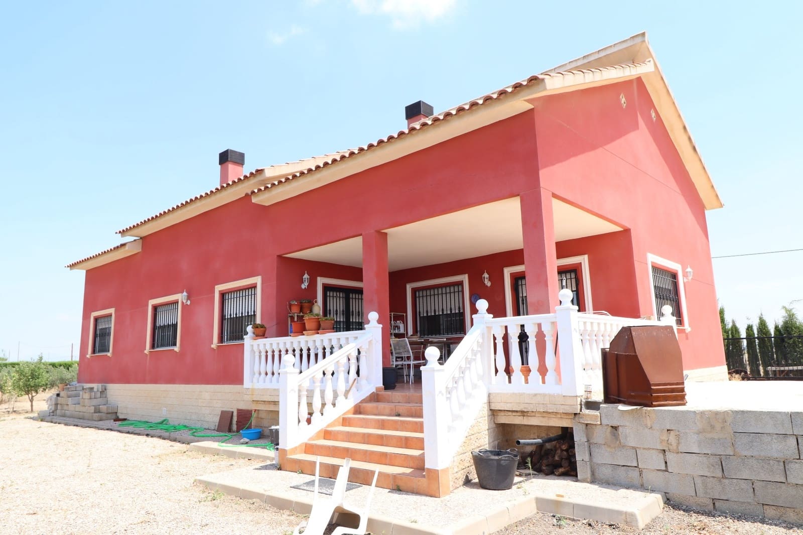 3 bedroom Villa for sale in Purias with garage - € 259,000 (Ref: 9932434)