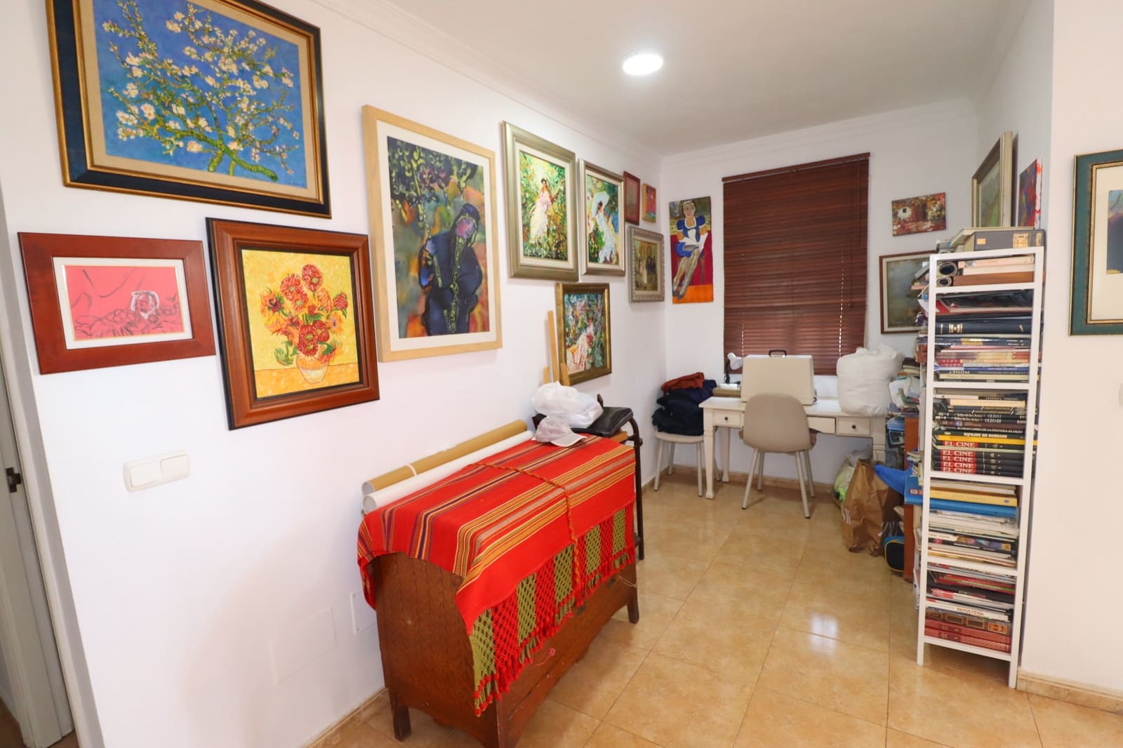 3 bedroom Villa for sale in Purias with garage - € 259,000 (Ref: 9932434)